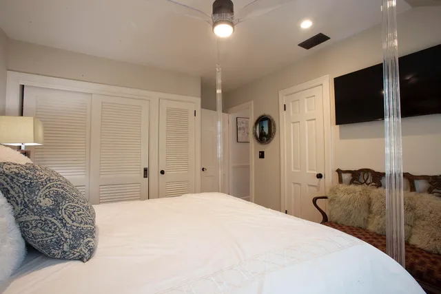 $11,000 | 3 Exchange Street, Charleston, SC 29401