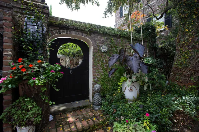 $11,000 | 3 Exchange Street, Charleston, SC 29401