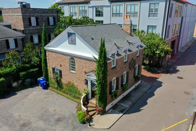 $11,000 | 3 Exchange Street, Charleston, SC 29401