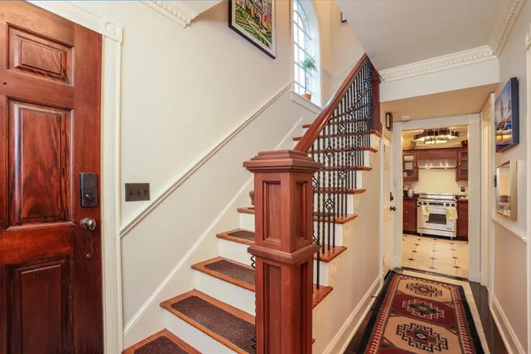 $11,000 | 3 Exchange Street, Charleston, SC 29401