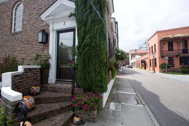 $11,000 | 3 Exchange Street, Charleston, SC 29401