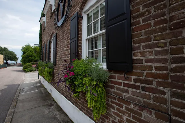 $11,000 | 3 Exchange Street, Charleston, SC 29401