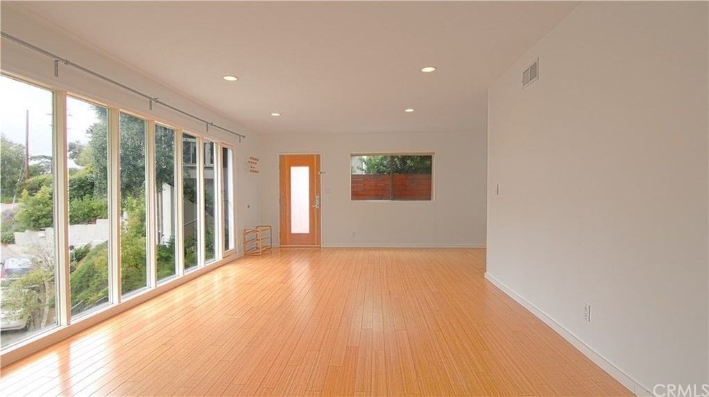 1546 Marion Drive Glendale, CA 91205 - Photo 6 of 22