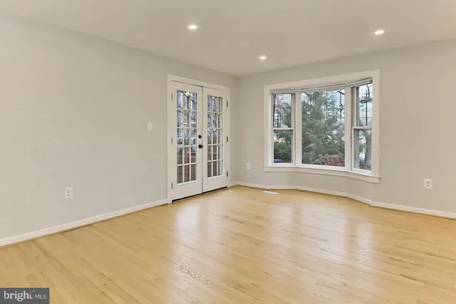 $6,700 | 1024 North Monroe Street, Arlington, VA 22201