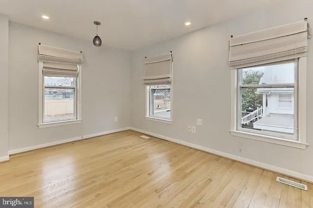 $6,700 | 1024 North Monroe Street, Arlington, VA 22201