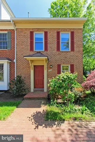 $6,700 | 1024 North Monroe Street, Arlington, VA 22201