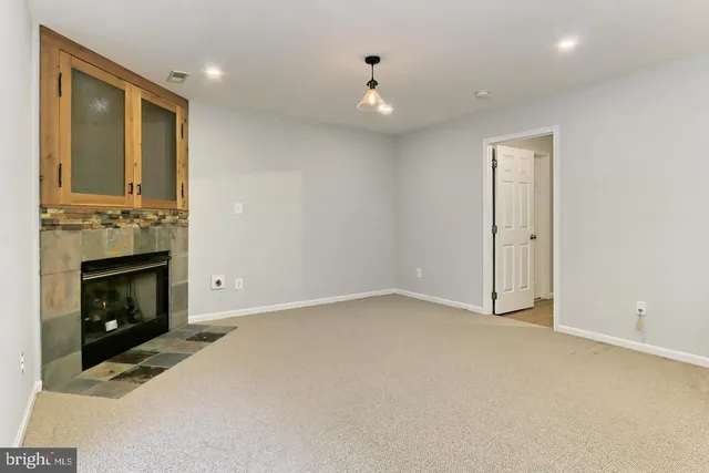 $6,700 | 1024 North Monroe Street, Arlington, VA 22201