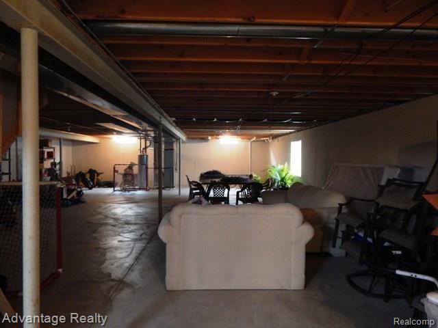 49356 Monte Road New Baltimore, MI 48047 - Photo 23 of 26 DSCN1057.jpg