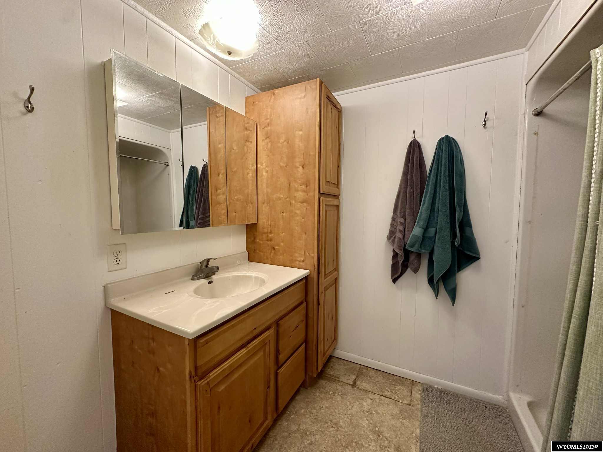 307 West 2 Street Shoshoni, WY 82649 - Photo 7 of 32