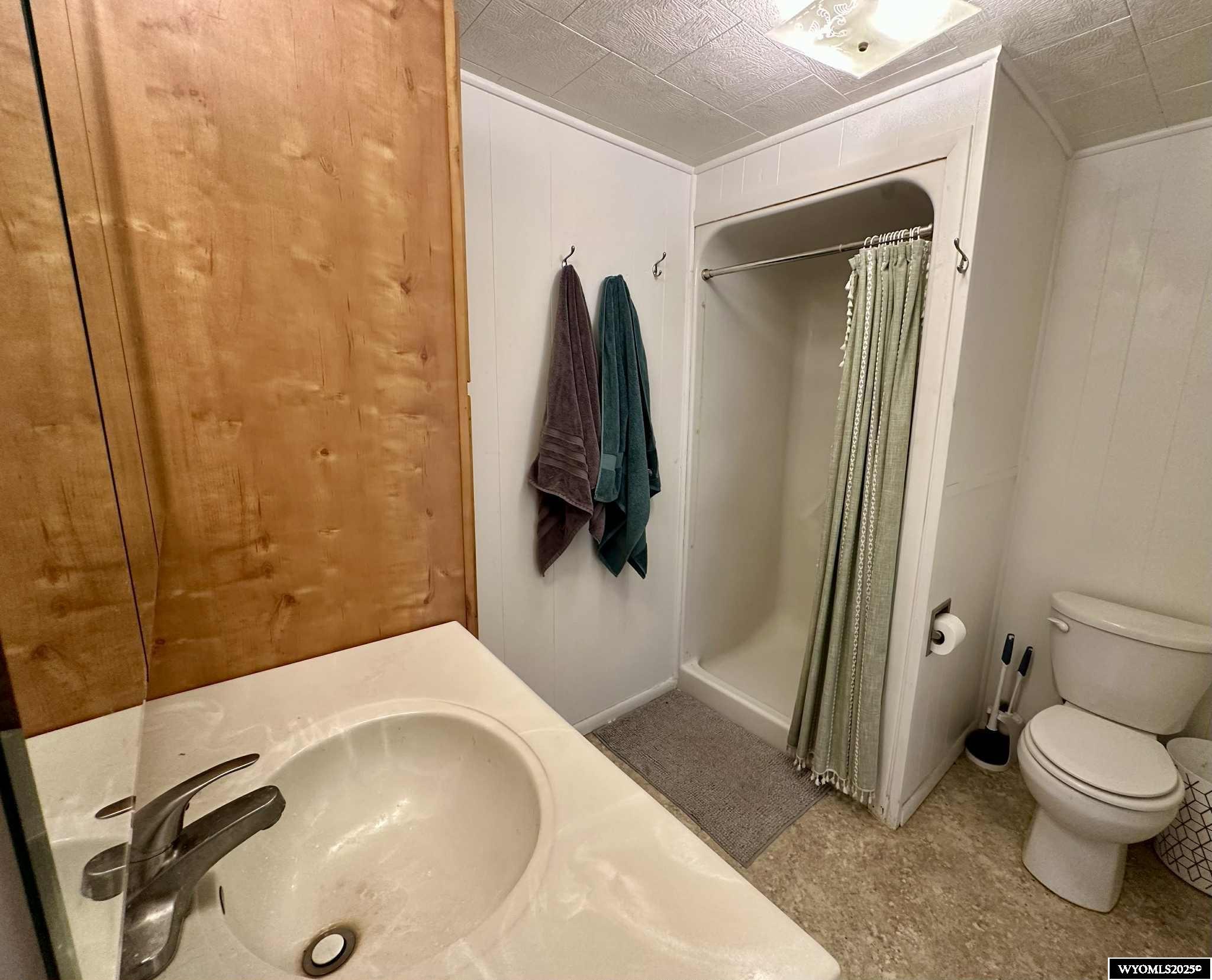 307 West 2 Street Shoshoni, WY 82649 - Photo 8 of 32