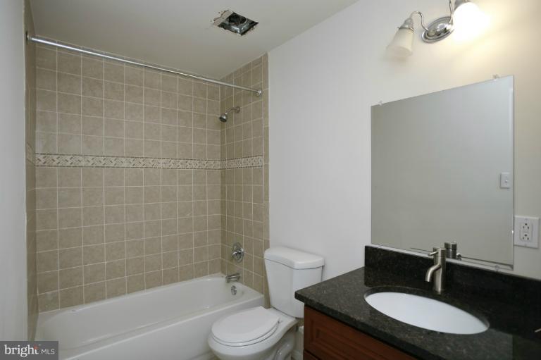 8728 Ridge Hollow Court Springfield, VA 22152 - Photo 28 of 29 Bath