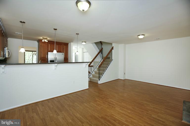 8728 Ridge Hollow Court Springfield, VA 22152 - Photo 9 of 29 Family Room