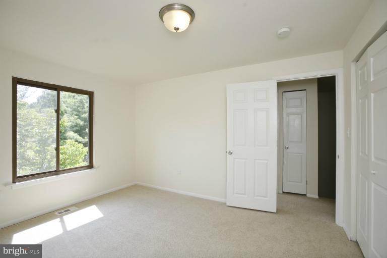 8728 Ridge Hollow Court Springfield, VA 22152 - Photo 10 of 29 Bedroom