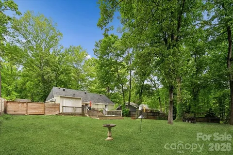 $378,000 | 1005 Pinafore Drive, Charlotte, NC 28212