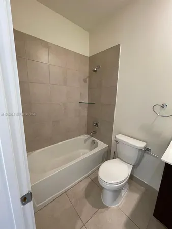 $3,150 | 4700 Northwest 84th Avenue, Unit 17, Doral, FL 33166