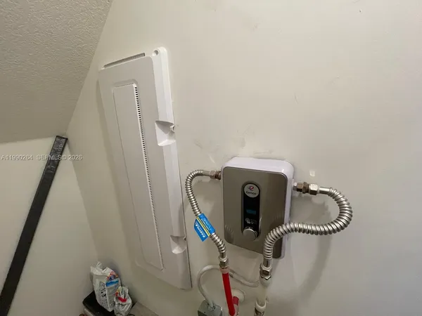 $3,150 | 4700 Northwest 84th Avenue, Unit 17, Doral, FL 33166