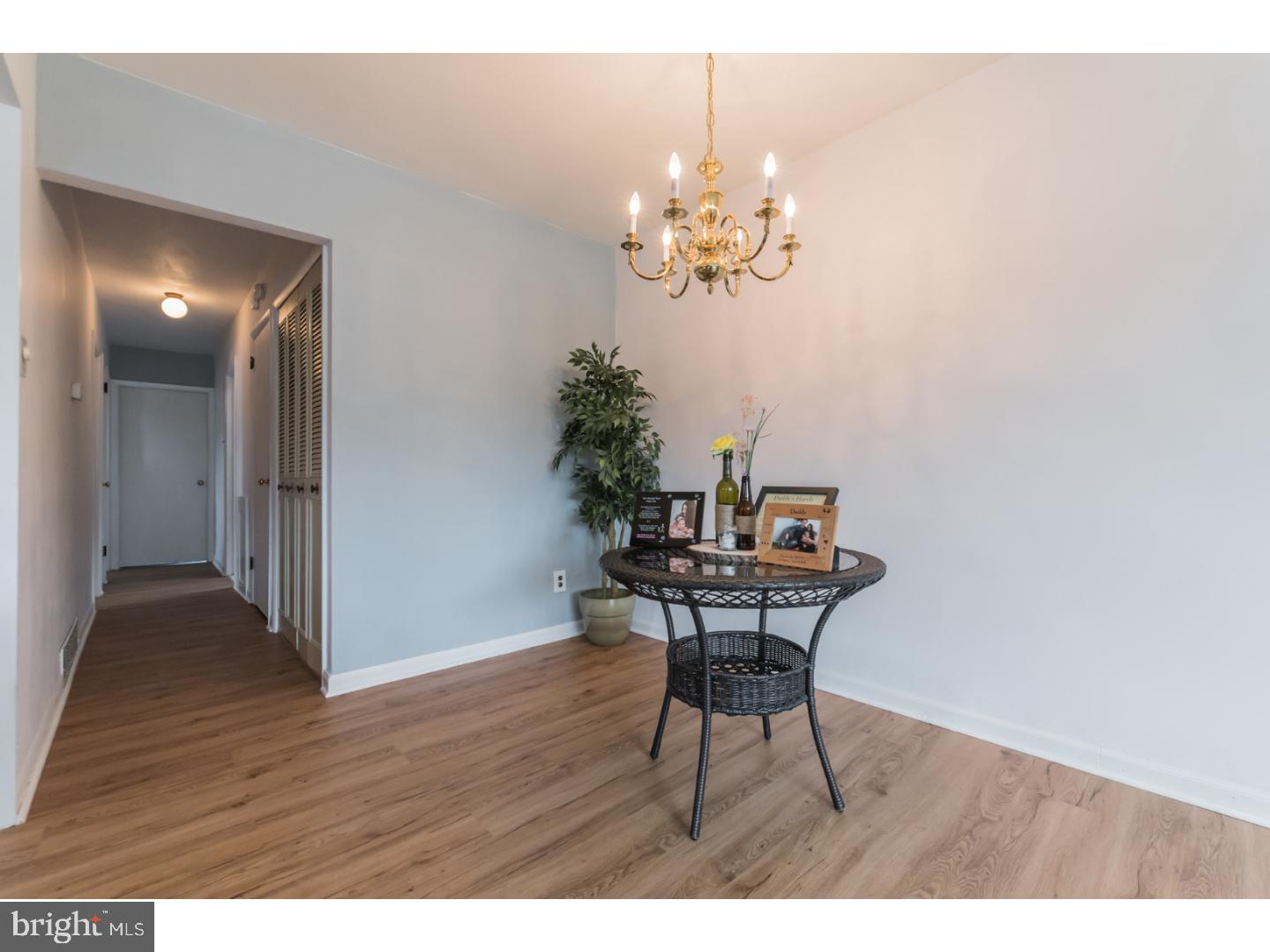 9112 Wooden Bridge Road Philadelphia, PA 19136 - Photo 8 of 25 Gallery Image 8