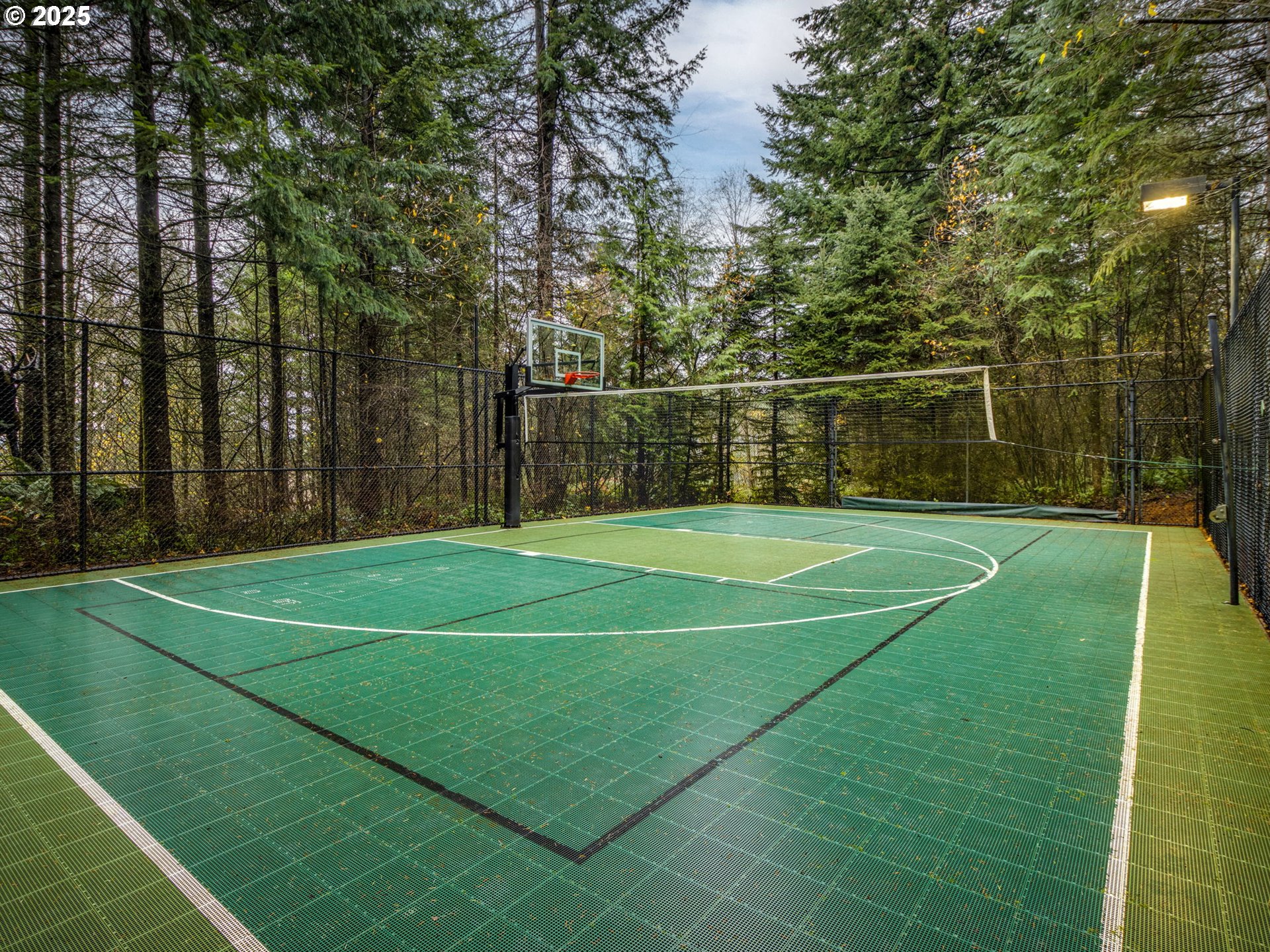 29510 Northeast 85th Circle Camas, WA 98607 - Photo 37 of 48 Sport Court