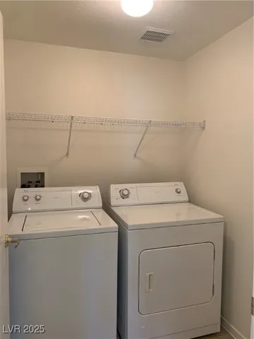 $1,250 | 8250 North Grand Canyon Drive, Unit 1158, Las Vegas, NV 89166