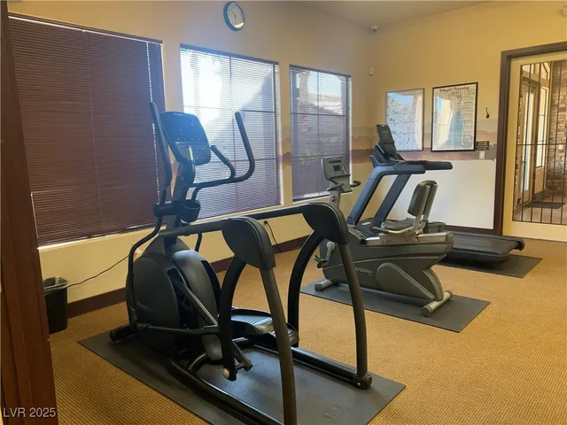 $1,250 | 8250 North Grand Canyon Drive, Unit 1158, Las Vegas, NV 89166