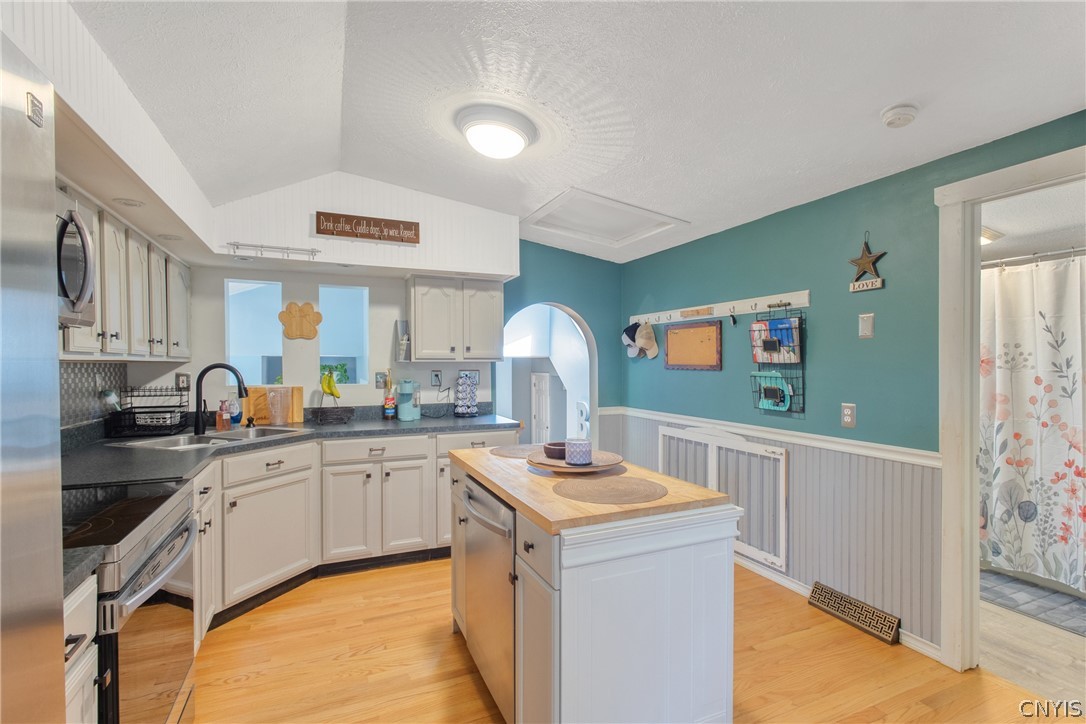 1330 County Rte 38 Parish, NY 13131 - Photo 15 of 50