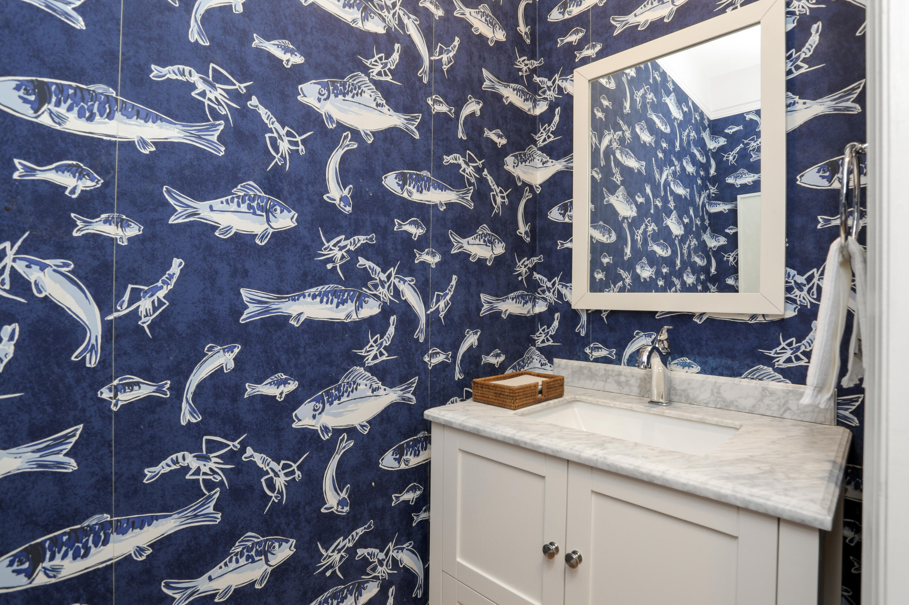 12 Richmond Road Norwalk, CT 06853 - Photo 18 of 40 a bathroom with a sink and a mirror