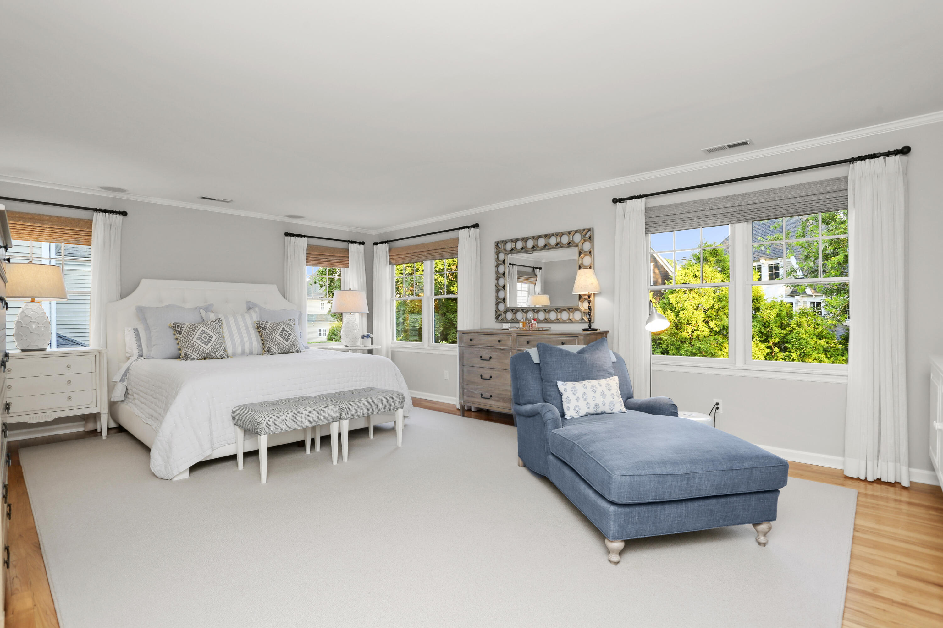 12 Richmond Road Norwalk, CT 06853 - Photo 19 of 40 a living room with furniture and a large window