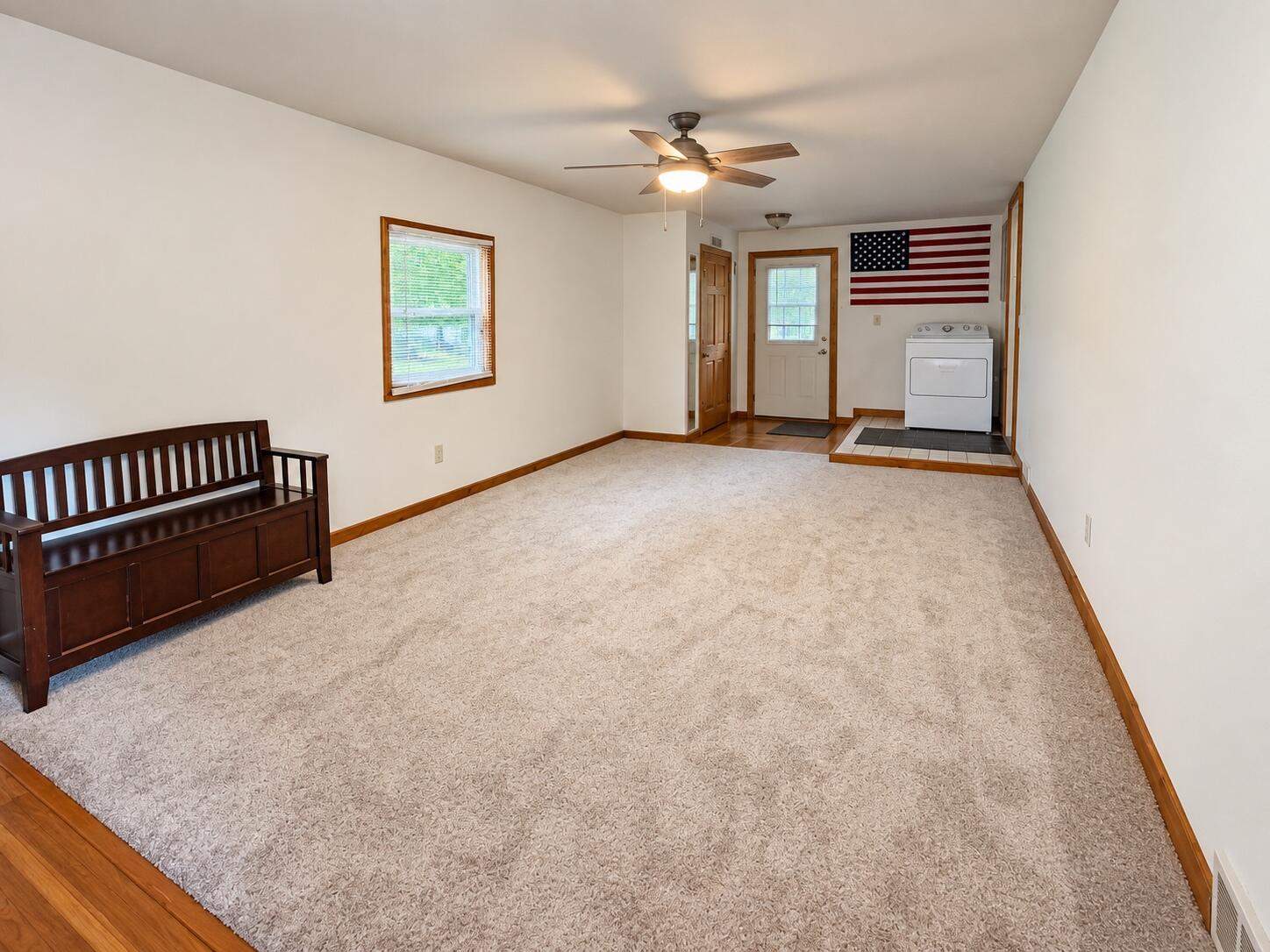 11195 Mcgregor Road Pinckney, MI 48169 - Photo 11 of 27 Family Room or Bedroom