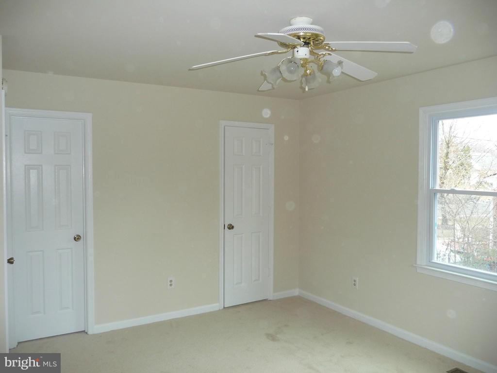 1823 Halifax Road Woodbridge, VA 22191 - Photo 11 of 22 Bedroom (Master)