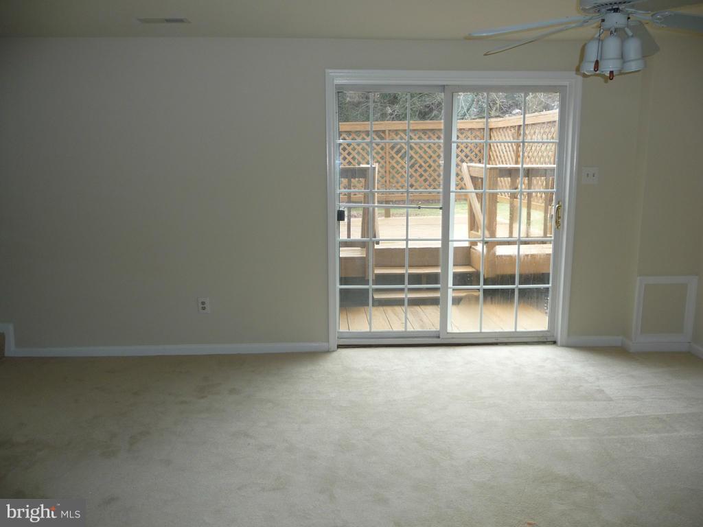 1823 Halifax Road Woodbridge, VA 22191 - Photo 18 of 22 Basement