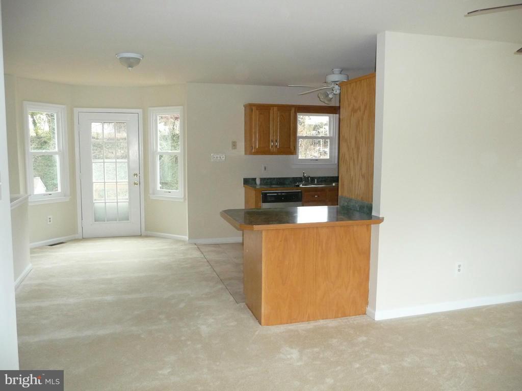 1823 Halifax Road Woodbridge, VA 22191 - Photo 10 of 22 Dining Room