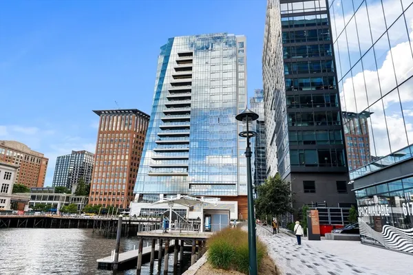 $12,500 | 150 Seaport, Unit 9C, Boston, MA 02210