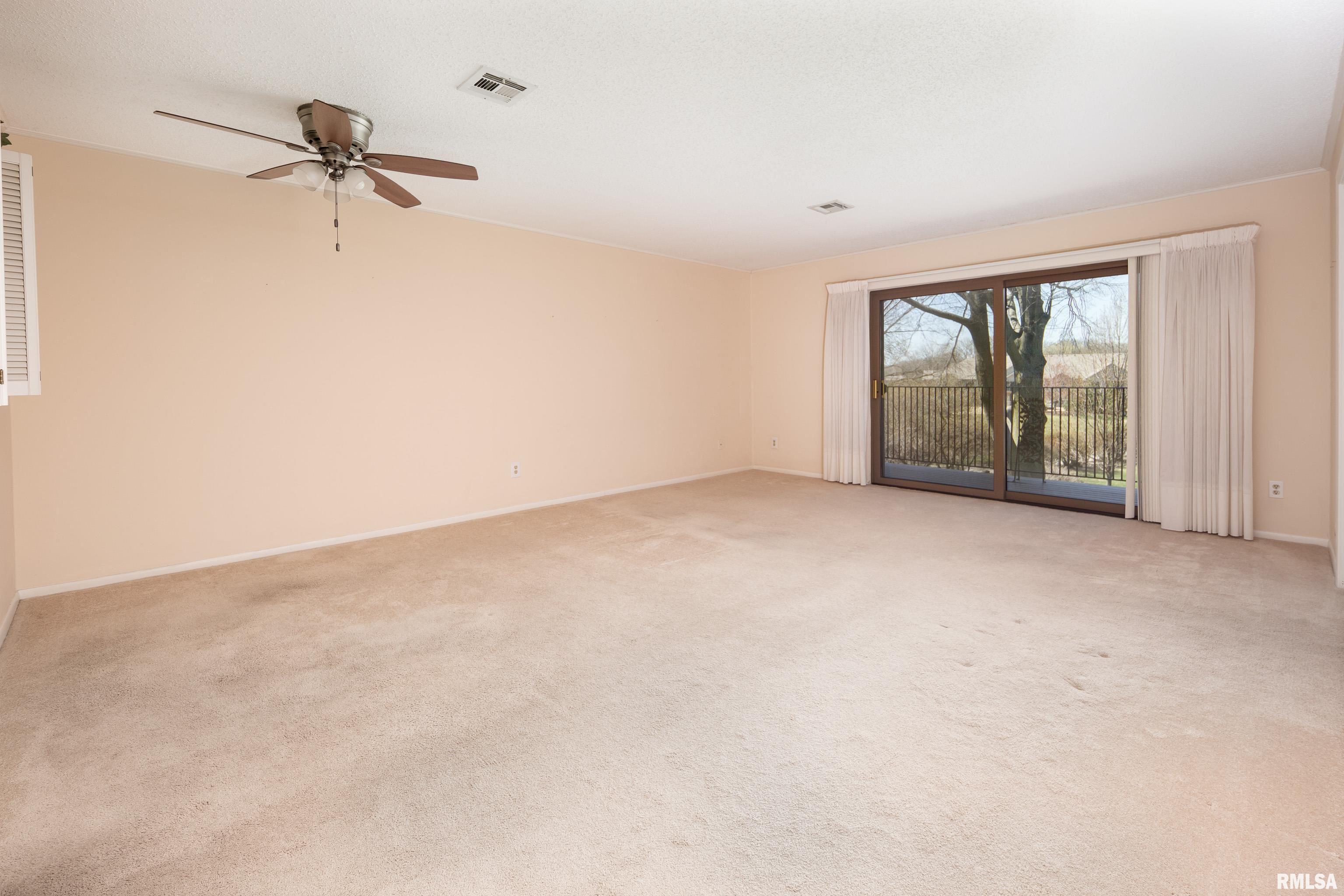 1350 Kimberly Ridge Road, Unit 202 Bettendorf, IA 52722 - Photo 10 of 27 Gallery Image 10