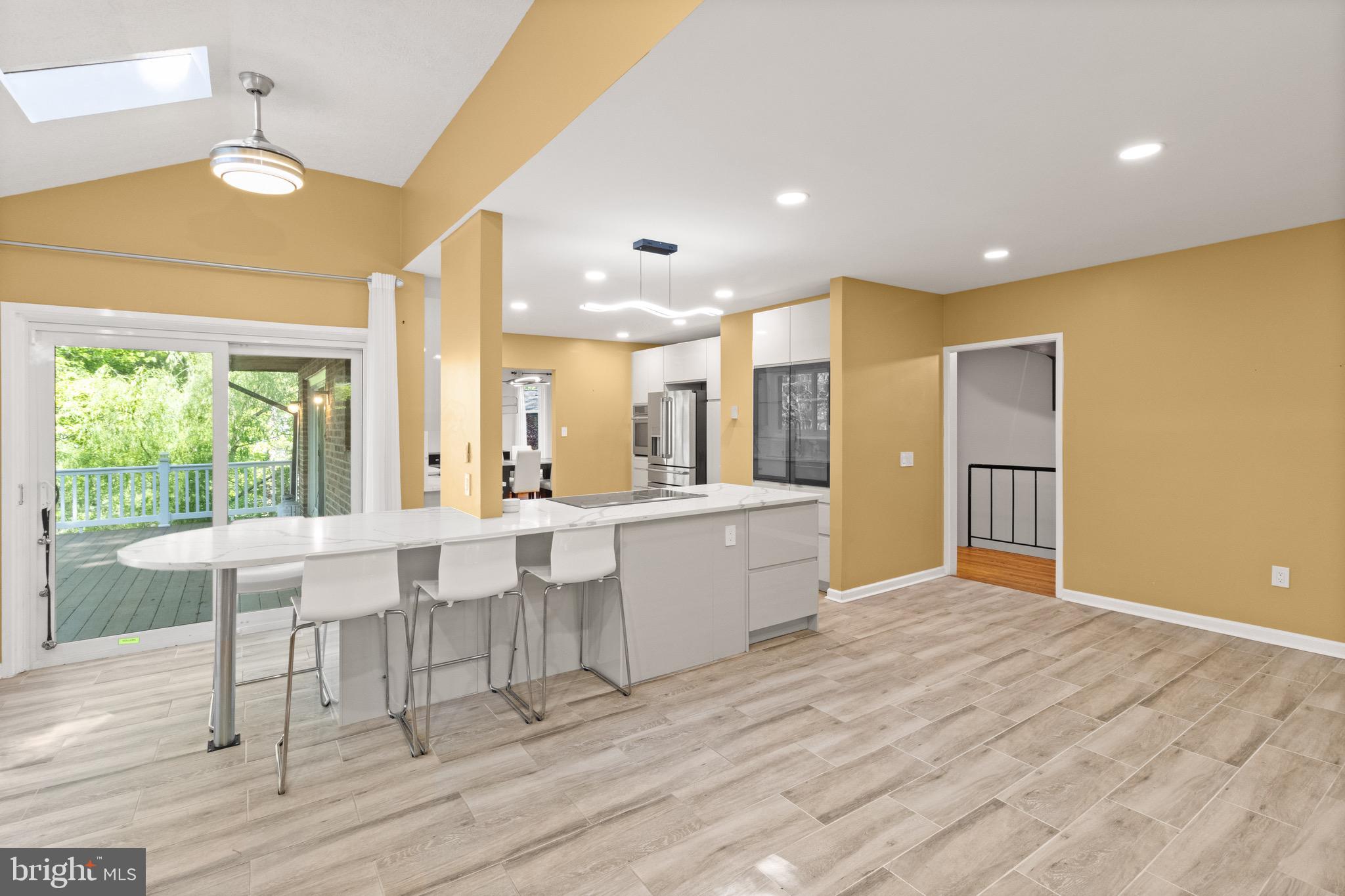 9220 Beech Hill Drive Bethesda, MD 20817 - Photo 8 of 50