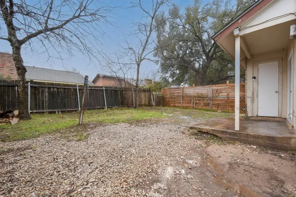 $1,600 | 6803 Woodhue Drive, Unit A, Austin, TX 78745