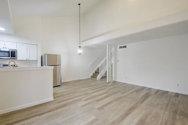 $1,600 | 6803 Woodhue Drive, Unit A, Austin, TX 78745