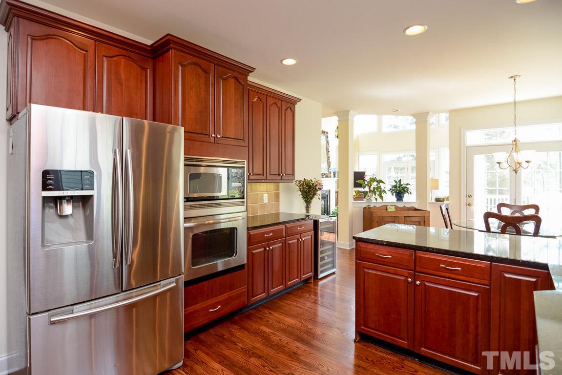 9105 Sanctuary Court Raleigh, NC 27617 - Photo 12 of 25 Gallery Image 12