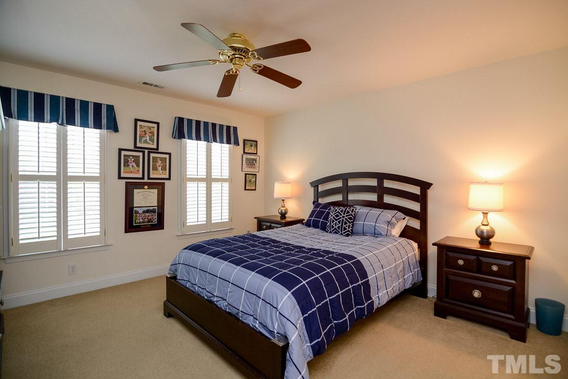 9105 Sanctuary Court Raleigh, NC 27617 - Photo 17 of 25 Gallery Image 17