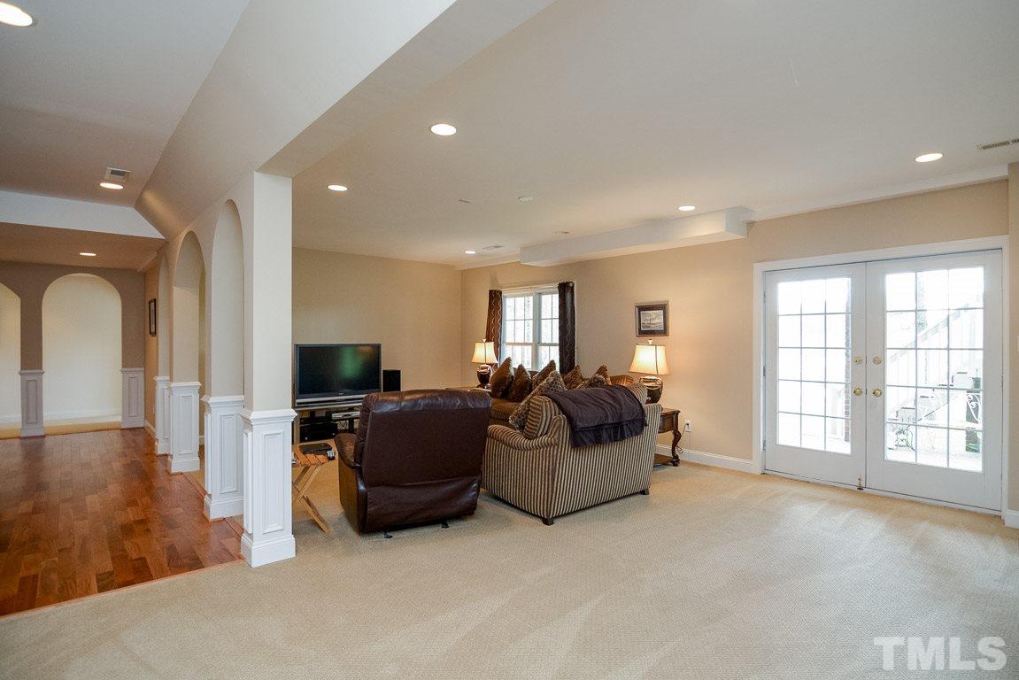 9105 Sanctuary Court Raleigh, NC 27617 - Photo 20 of 25 Gallery Image 20