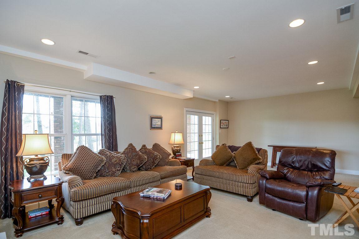 9105 Sanctuary Court Raleigh, NC 27617 - Photo 22 of 25 Gallery Image 22