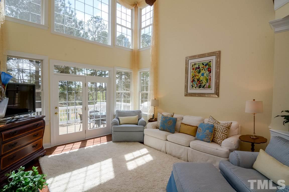 9105 Sanctuary Court Raleigh, NC 27617 - Photo 8 of 25 Gallery Image 8