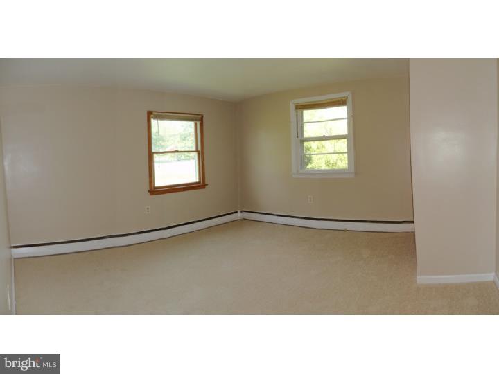 2366 Rhoads Road Pottstown, PA 19464 - Photo 8 of 13 Gallery Image 8