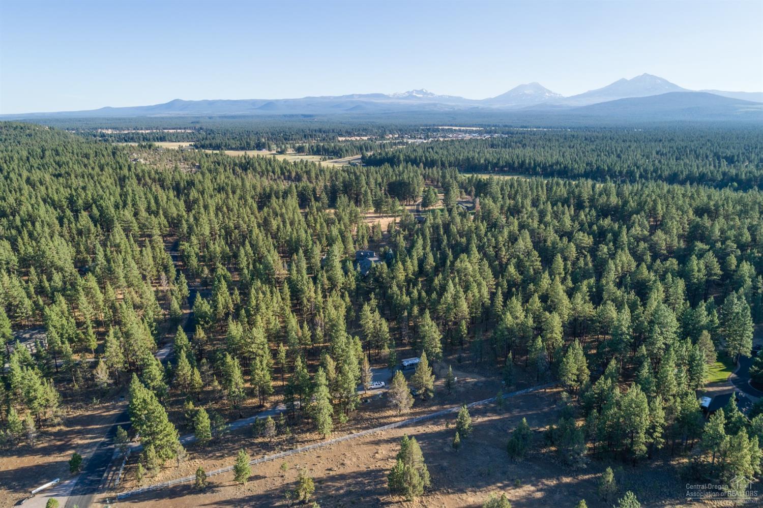 16196 Foothill Loop Sisters, OR 97759 - Photo 10 of 14 Additional Photo