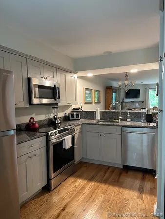$320,000 | 45 Pequot Drive, Unit 45, Rocky Hill, CT 06067