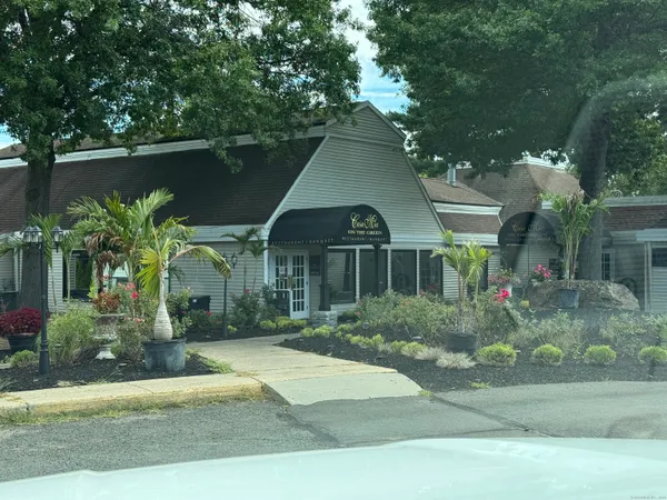 $320,000 | 45 Pequot Drive, Unit 45, Rocky Hill, CT 06067