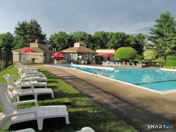 $320,000 | 45 Pequot Drive, Unit 45, Rocky Hill, CT 06067