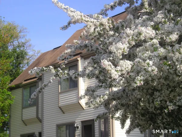$320,000 | 45 Pequot Drive, Unit 45, Rocky Hill, CT 06067