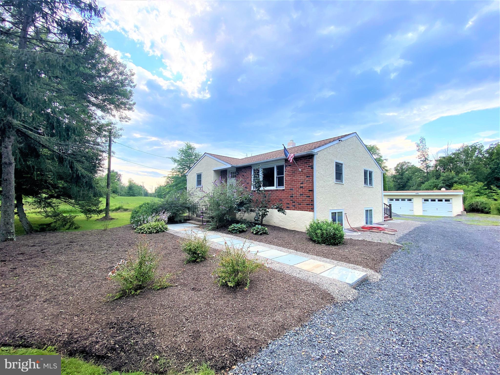 4075 Stump Road Doylestown, PA 18902 - Photo 2 of 51 Gallery Image 2