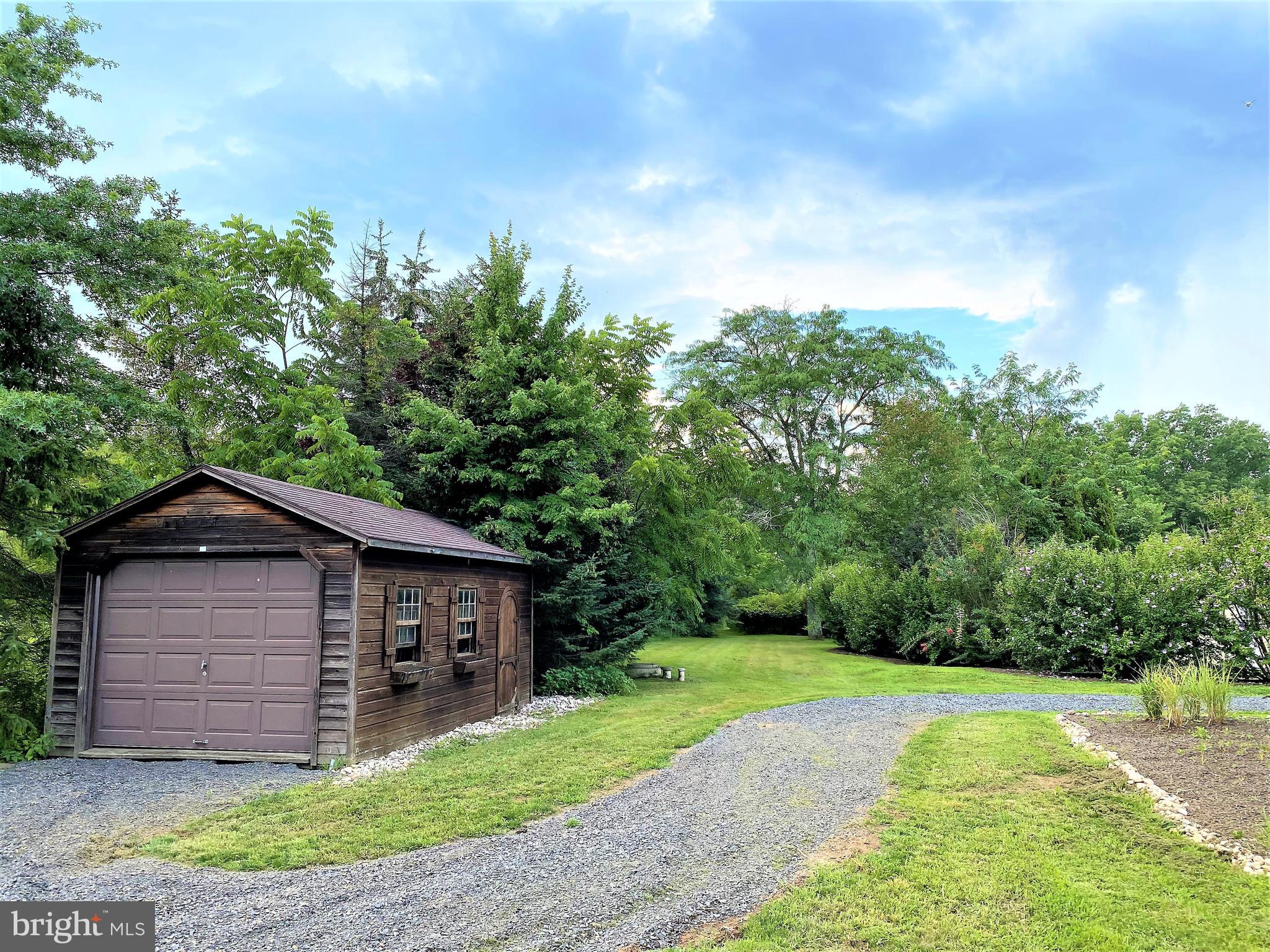 4075 Stump Road Doylestown, PA 18902 - Photo 29 of 51 Gallery Image 29