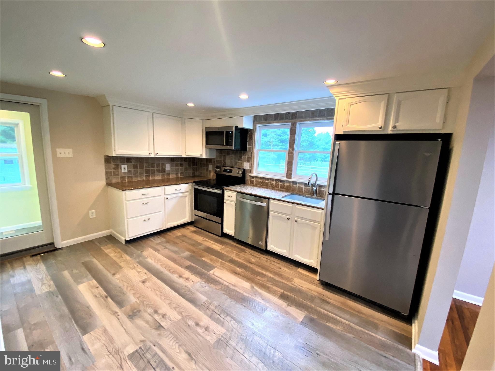 4075 Stump Road Doylestown, PA 18902 - Photo 7 of 51 Gallery Image 7